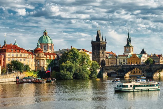 PRAG DRESDEN: KAFKA'NIN İZİNDE PROGRAMI